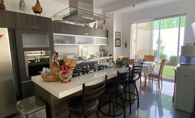 CASA EN VENTA RENTA METEPEC