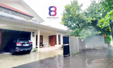Rumah Dijual BU 2 Lantai di Kemang Jakarta Selatan