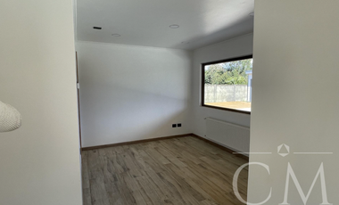 Amplia Casa En Los Notros De Curiñanco