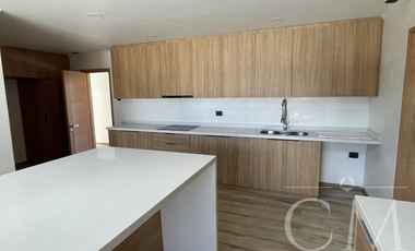 Amplia Casa En Los Notros De Curiñanco