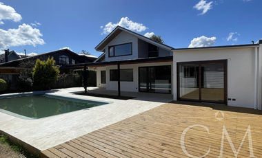 Amplia Casa En Los Notros De Curiñanco