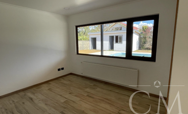 Amplia Casa En Los Notros De Curiñanco