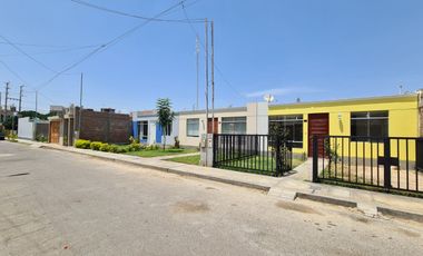 Se Vende Casa En Urb Los Huarangos Primera Etapa