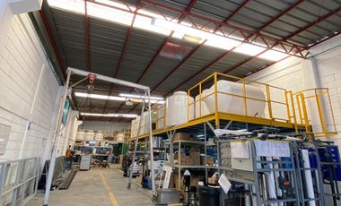 VENTA DE BODEGA COMERCIAL EN RUIZ CORTINEZ MONTERREY N.L.