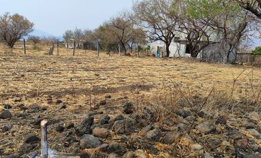 Vendo terreno plano de 400 m2 ubicado en la col. Eterna Primavera,   Santa Ursula, Temixco, Mor.