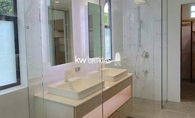 Brand New House for Rent in McKinley West Village, Taguig City