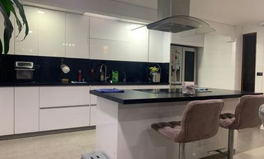 PR7899 Arriendo de casa amoblada en Escobero