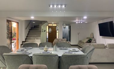 PR7899 Arriendo de casa amoblada en Escobero