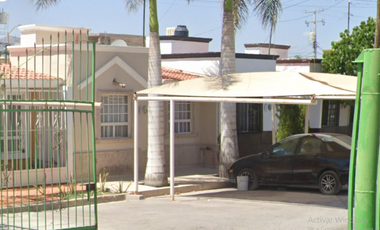 Casa De Remate En Residencial Del Norte, Torreon, Coahuila. No Creditos.