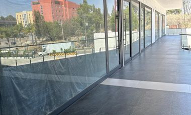 RENTA DE OFICINAS PISO COMPLETO, SÚPER UBICACIÓN AUTOPISTA MÉX-PUE Y FINSA FRENTE A VW