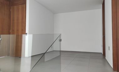 CASA EN SOLARES EN RENTA EN COTO CON AMENIDADES