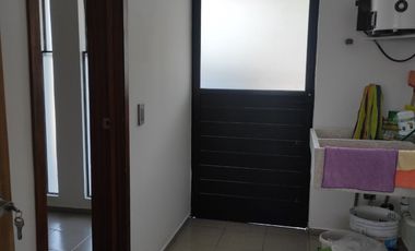 CASA EN SOLARES EN RENTA EN COTO CON AMENIDADES