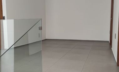 CASA EN SOLARES EN RENTA EN COTO CON AMENIDADES