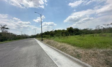 Remato terrenos con uso Industrial en Parque Industrial Colinas del Sureste, Tabasco.