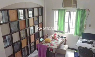 2-Storey House for Sale in Mandaluyong