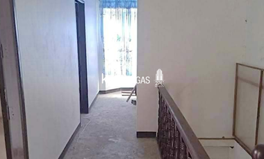 2-Storey House for Sale in Mandaluyong