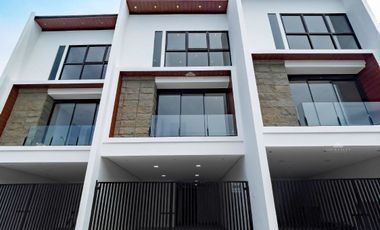 3-Storey House and Lot for Sale in Parañaque City, 3BR 3 Bedroom House in One Luxe Residences, Multinational Village