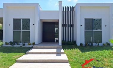 Casa Campestre en Venta Via Girardot – Espinal