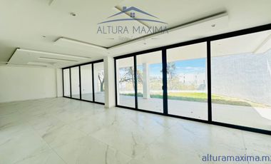 Residencia Nueva en Venta Puerta Las Lomas Andares Zapopan