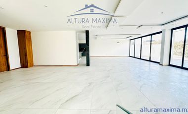 Residencia Nueva en Venta Puerta Las Lomas Andares Zapopan