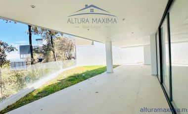 Residencia Nueva en Venta Puerta Las Lomas Andares Zapopan