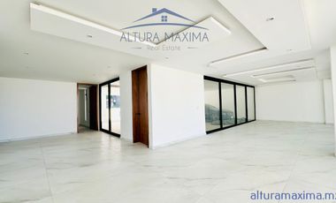 Residencia Nueva en Venta Puerta Las Lomas Andares Zapopan