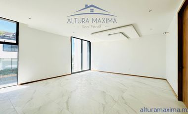 Residencia Nueva en Venta Puerta Las Lomas Andares Zapopan
