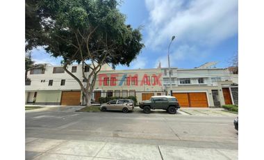 Casa En Alquiler En Magdalena A Media Cuadra De Juan De Aliaga Y Pezet