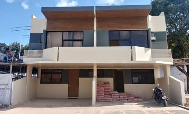 2 Storey with 3 Bedrooms and 2 Car garage Townhouse FOR SALE in Antipolo City PH2885