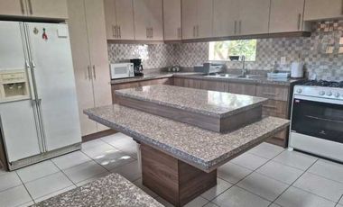 Fabulosa casa en venta, sector Machangara.