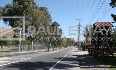 Vendemos hermosa y amplia casa cerca de Auco