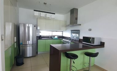 CASA EN RENTA EN CIUDAD DEL CARMEN, CAMPECHE.