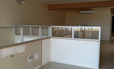 VENTA O ALQUILER DE OFICINAS EN EL CENTRO DE PIURA