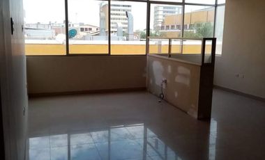 VENTA O ALQUILER DE OFICINAS EN EL CENTRO DE PIURA