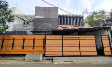 Rumah Dijual di Kemanggisan, Jakbar, Komplek DPR RI