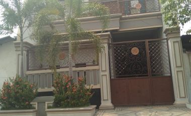 Rumah 2 lt Dijual di Jalan Tuban Surabaya Pusat