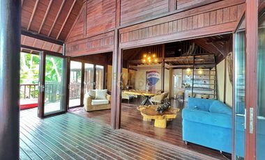 For Sale: 5,321 sqm Beach House in Malimatoc Mabini Batangas