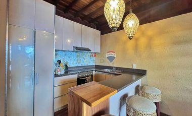 For Sale: 5,321 sqm Beach House in Malimatoc Mabini Batangas