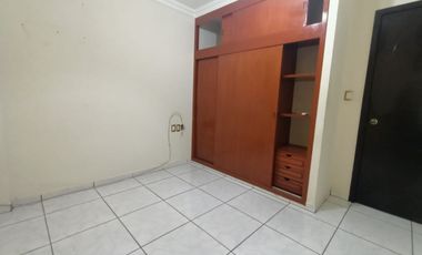 Departamento amplio de 3 recámaras, con alberca y bicochera en Fracc. Jardines de Virginia