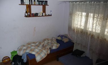 Casa 3 ambientes a reciclar en venta en El Martillo