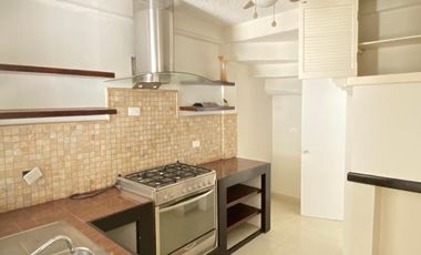 Venta de casa con 4 recamaras en SM 15 Cancun