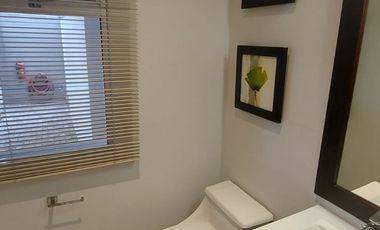 Samborondon, Vendo Hermosa Casa de 4 dormitorios con Piscina