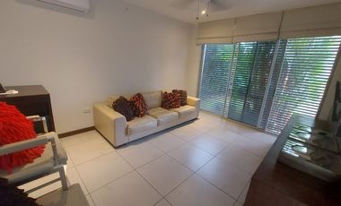 Samborondon, Vendo Hermosa Casa de 4 dormitorios con Piscina