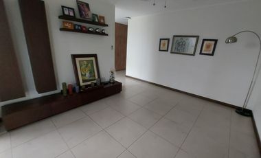 Samborondon, Vendo Hermosa Casa de 4 dormitorios con Piscina