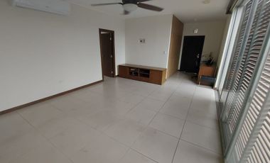 Samborondon, Vendo Hermosa Casa de 4 dormitorios con Piscina