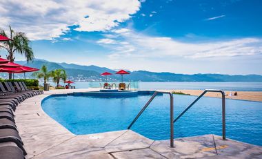 Vendemos tu propiedad MIRANDA Real Estate Plaza Peninsula Vallarta