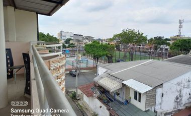 Venta de Edificio  de 3 niveles en el Norte de Guayaquil, Cdla. Simón Bolívar, frente al aeropuerto norte de Guayaquil