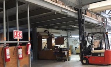 NAVE INDUSTRIAL en VENTA. 8,908 M2 de Construcción
