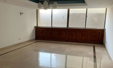 Apartamento en arriendo en Alto Prado.