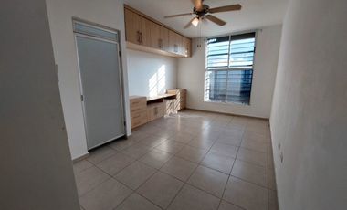 Casa en Renta en Cuumbres del Sol, Monterrey, Nuevo Leon